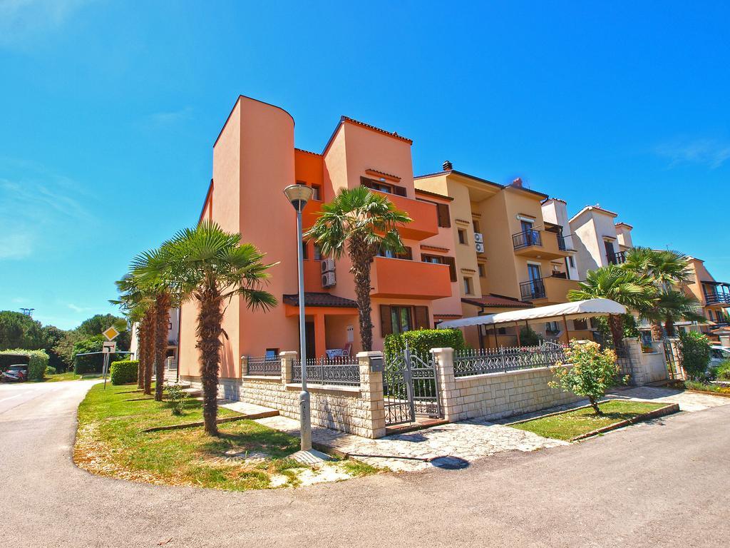 Apartment Zorko 707 罗维尼 外观 照片